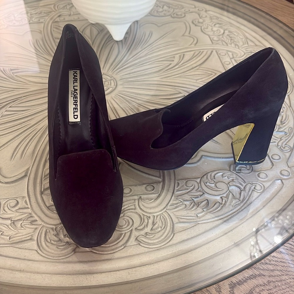 Carl Lagerfeld Black Suede Pumps Size 7
